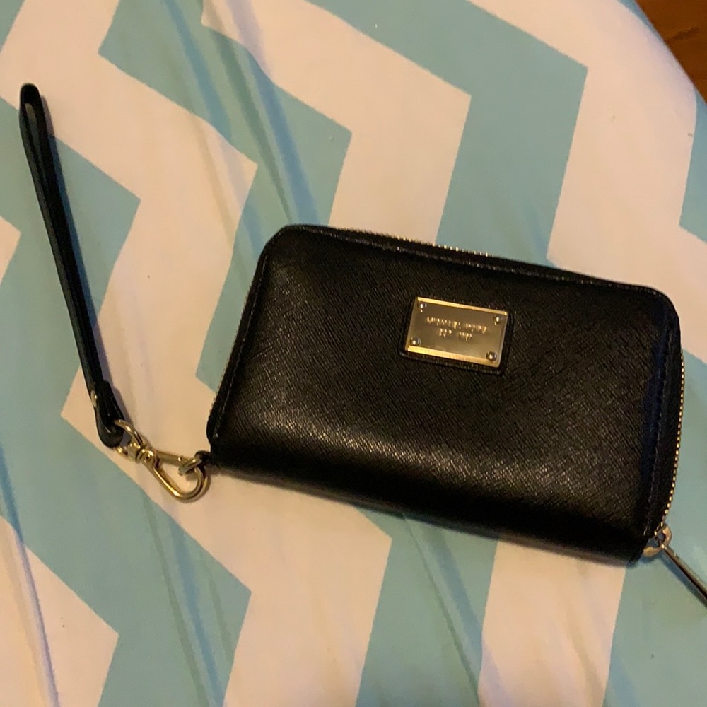 Michael Kors Wristlet
